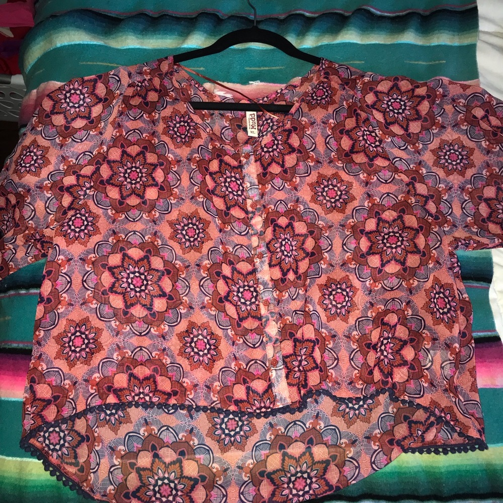 Sheer floral boho blouse.